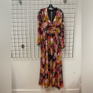 UNGARO Red/ Multi Color Long Dress Foil NWOT size 6
